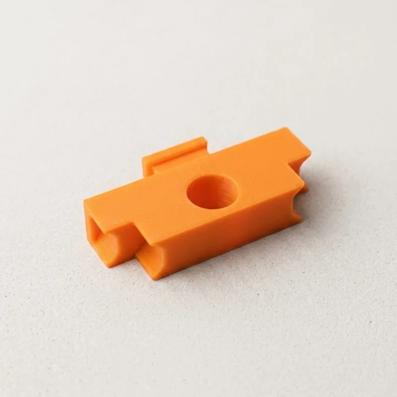 Pièce de jonction orange Ant Passion pour impression 3D