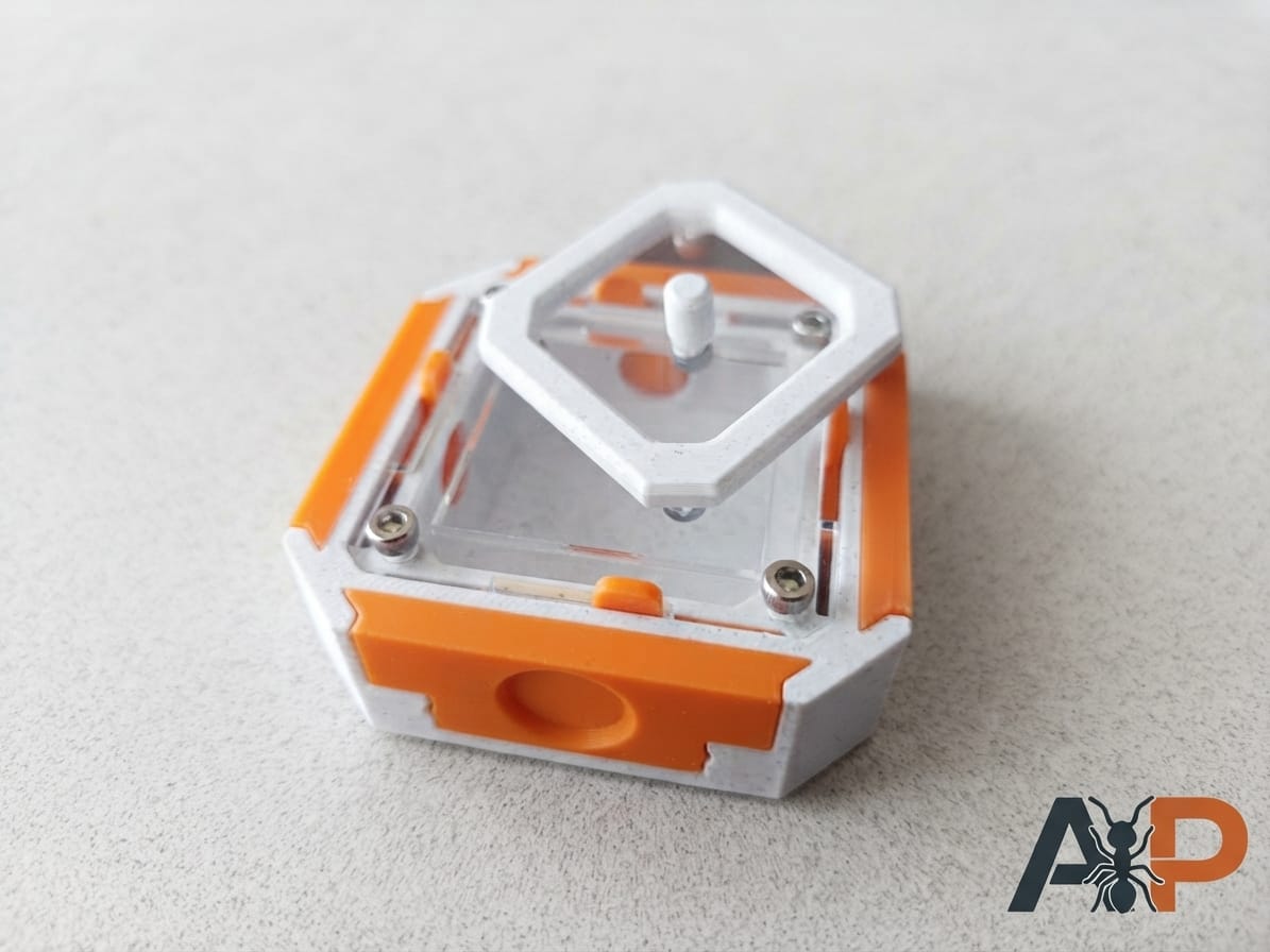 Nid modulaire 2x2 et aire de chasse 1x1 ouverts